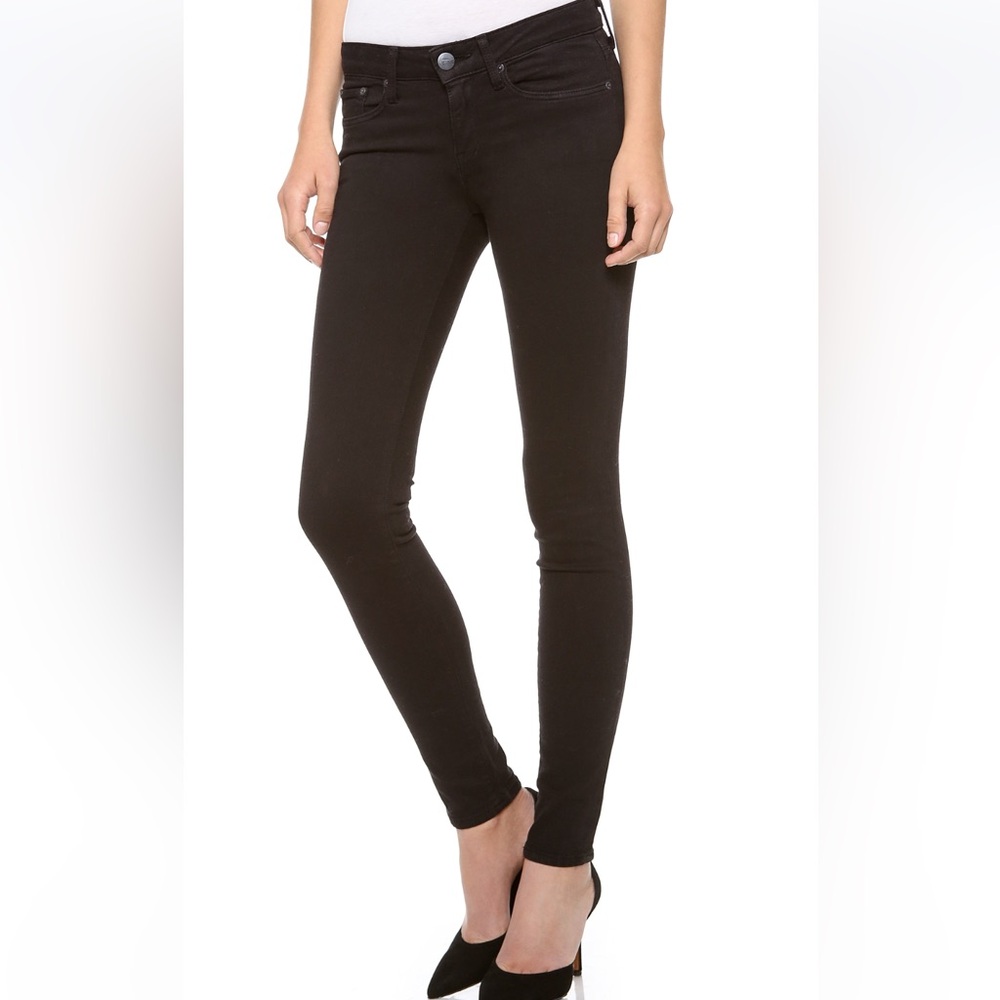 VINCE Riley Cigarette Denim Jean. SZ 25. Color Black Wash. Inseam 29.